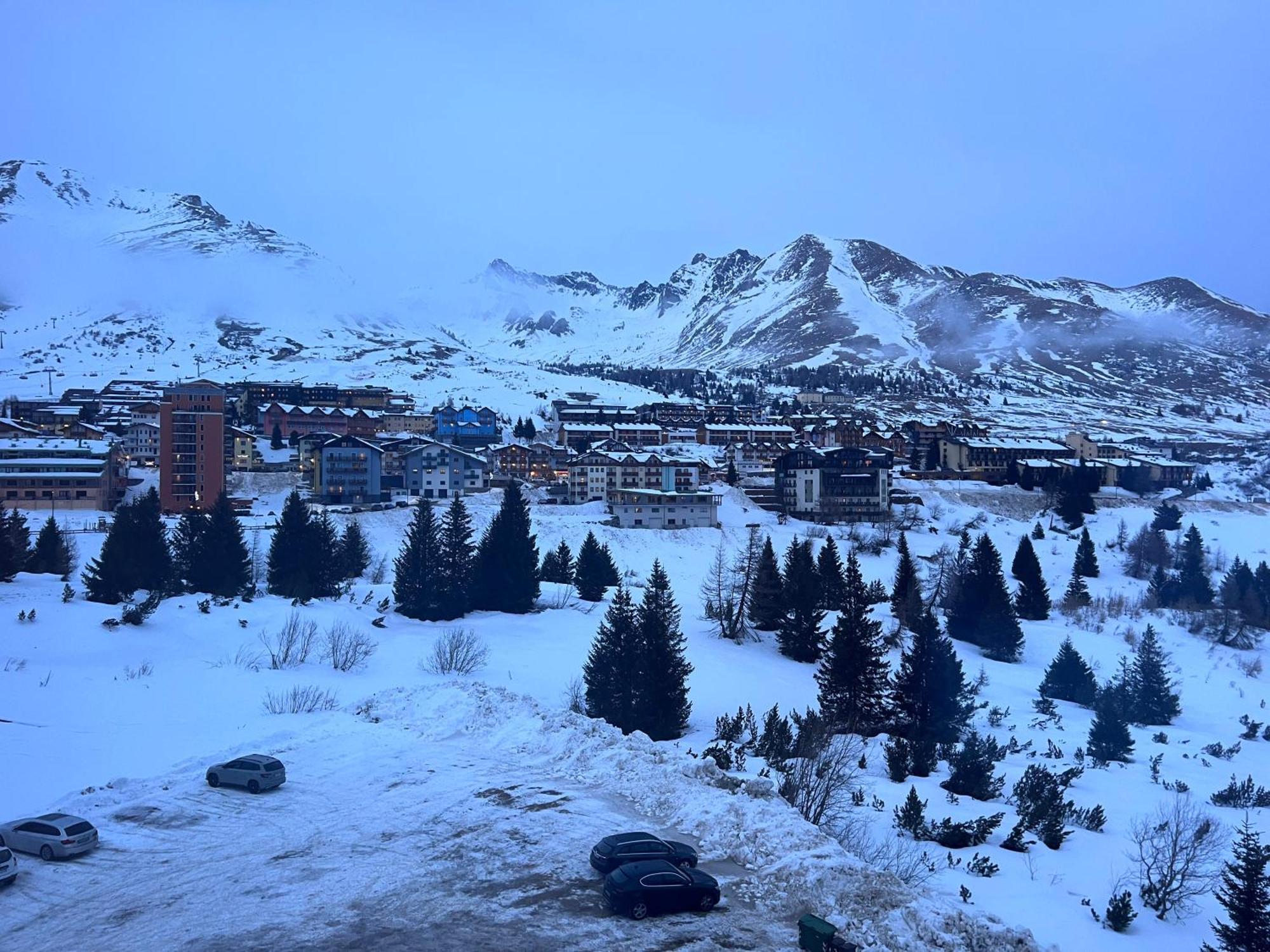Anemone Bianco Suite Rooms Passo del Tonale Eksteriør bilde